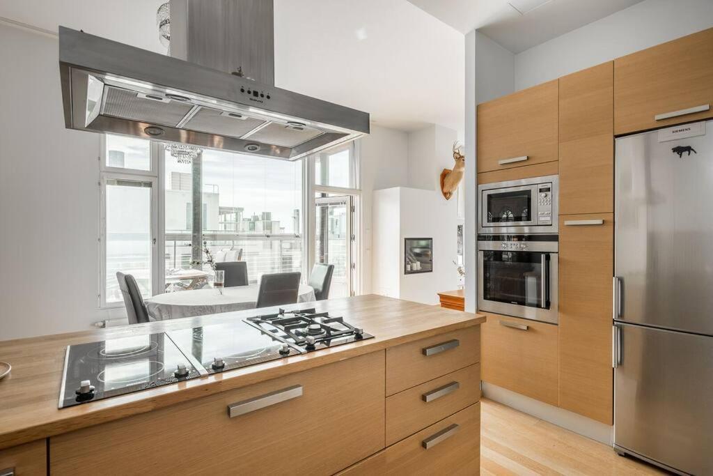 Spacious Home With Four Terrace, Sauna, Sea View 헬싱키 외부 사진